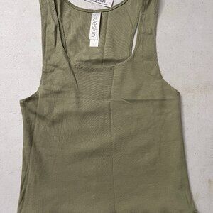 Nueskin Tank Top Size L NWT